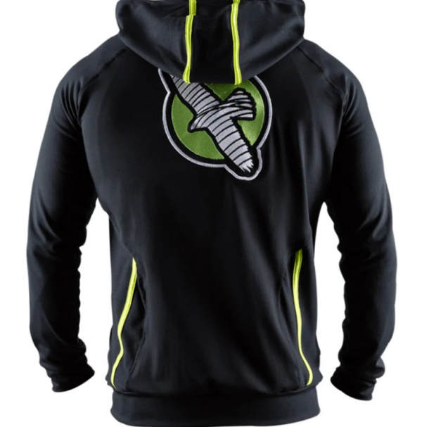 Hoodie dengan Sentuhan Neon